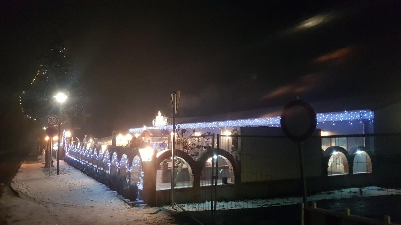 Zimmervermietung Zahn Baalberge Екстериор снимка